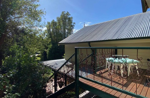 Tawonga South Appartement | Beautiful and comfortable, located in the heart of town