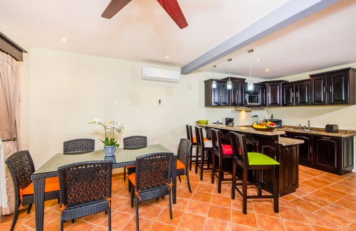 Coco Sunset Hills Copropriété | Deux chambres Beach Condo