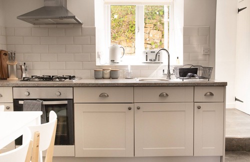 Batheaston Cottage | Charming 2-bedroom cottage close to Bath