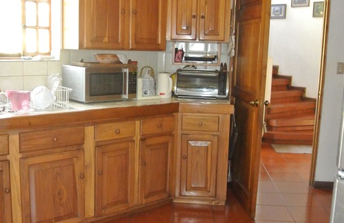 Escazu Maison | Belle et confortable maison à Escazú, idéale pour les séjours de soins médicaux à CR