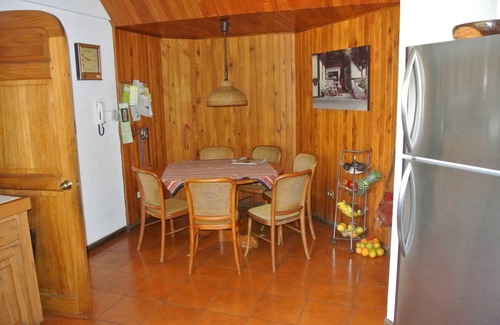 Escazu Maison | Belle et confortable maison à Escazú, idéale pour les séjours de soins médicaux à CR
