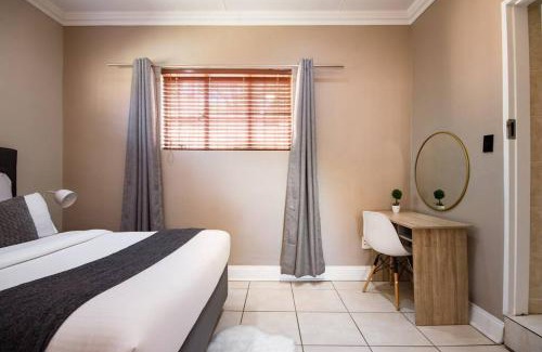 Waterkloof Glen Appartement | Beautiful and Modern apartment close to Menlyn