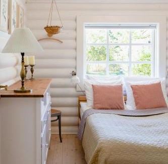 Melby Maison | Beautiful And Romantic Cottage With Swimmingpool