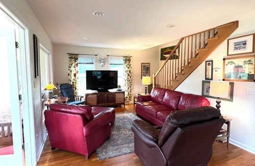 Bluff City Maison | Belle et calme 3 BR / 3 BA Accueil sur la rivière South Holston