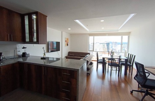 La Carolina Appartement | Beautiful and Spacious APT. 10th floor La Carolina