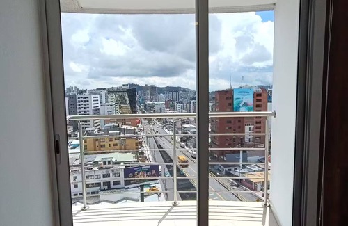 La Carolina Appartement | Beautiful and Spacious APT. 10th floor La Carolina