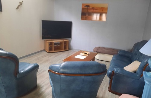 Noidans-le-Ferroux Appartement | beautiful apartment 150m2, 4 bedrooms, 6 people