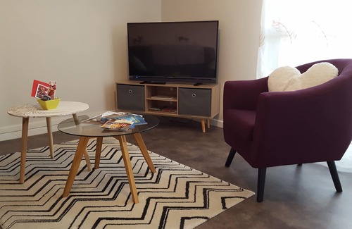 Luxeuil-les-Bains Appartement | Bel appartement F2 au calme, au coeur de la cité thermale.