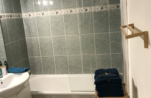 Chalon-sur-Saone Appartement | Bel appart bien placé rénové à neuf literie qualité