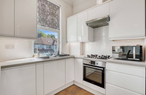Finchley Church End Appartement | Beautiful apartment in North London