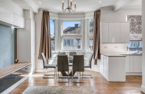Finchley Church End Appartement | Beautiful apartment in North London
