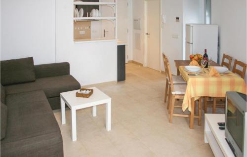 Rubite Appartement | Beautiful Apartment In Casarones