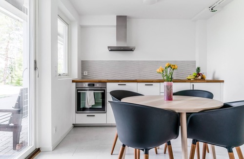 Saltsjo Boo Appartement | Beautiful apartment with sea view & outdoor space