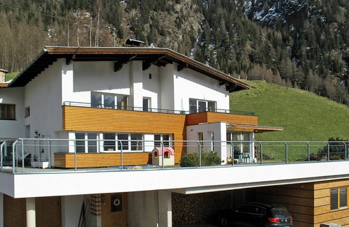 Runhof Appartement | Joli appartement pour 5 personnes avec WIFI, TV, balcon et parking
