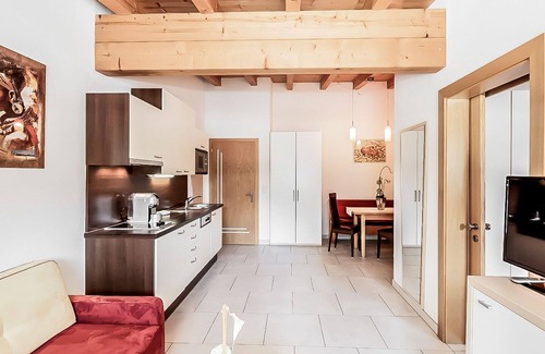 Runhof Appartement | Joli appartement pour 4 personnes avec WIFI, TV, balcon, animaux admis et parking
