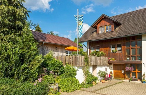 Hergensweiler Appartement | Bel appartement "Obstwiese" avec vue sur la montagne, Wi-Fi et terrasse séparée