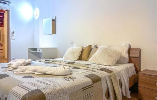 Lecce nei Marsi Appartement | Beautiful Apartment In Lecce Nei Marsi