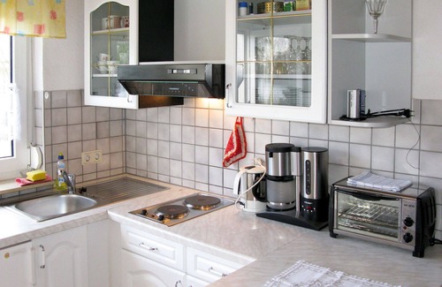 Wesenberg Appartement | Agréable appartement pour 4 personnes avec TV, terrasse, animaux admis et parking