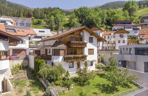 Fliess Appartement | Joli appartement pour 5 personnes avec WIFI, TV, terrasse et animaux admis