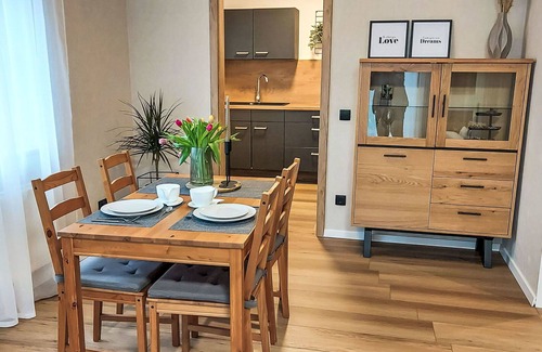 Schieder-Schwalenberg Appartement | Acogedor apartamento para 2 personas con WIFI, TV, terraza y aparcamiento