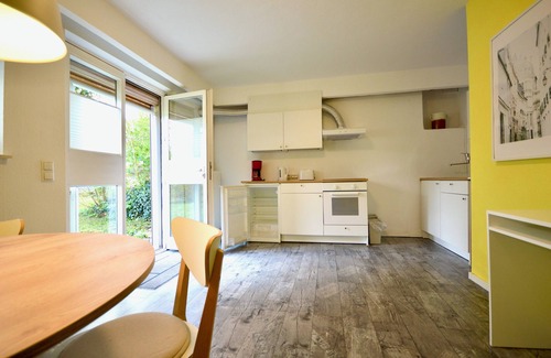 Harleshausen Appartement | Beautiful apartment directly on the green belt near Elena Clinic