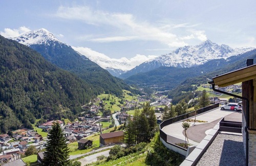 Soelden Appartement | Confortable appartement pour 4 personnes avec WIFI, TV, balcon et animaux admis
