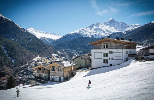 Soelden Appartement | Confortable appartement pour 4 personnes avec WIFI, TV, balcon et animaux admis