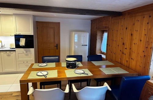 Breiten Appartement | Beautiful apartment for 8 guests with WIFI, TV, balcony and pets allowed