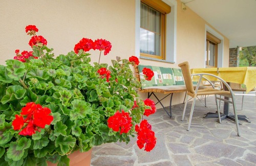 Landeck Appartement | Agréable appartement pour 3 personnes avec WIFI, TV et parking