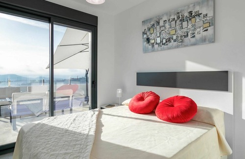 Golf Bahia Appartement | Beautiful apartment for 4 guests with WIFI, A/C, pool, TV, patio, panoramic view and parking