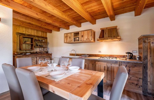 Introd Appartement | Confortable appartement pour 4 personnes avec WIFI et TV