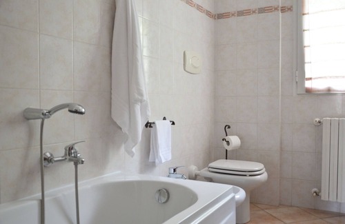 Travaco Siccomario Appartement | Beautiful apartment for 2 people with WIFI, A/C, TV, balcony, pets allowed and parking