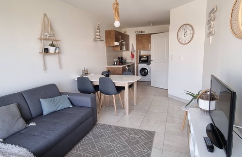Concarneau Appartement | Bel Appartement Vue mer à 50m de la Mer avec Piscine Commune Chauffée - Thalasso