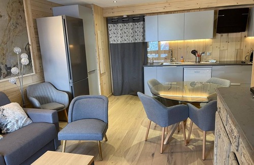 Les Deux Alpes Appartement | Beautiful apartment - comfortable and warm at the foot of the slopes.