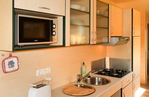 Bad Emstal Maison | Bel appartement dans une maison de vacances avec WIFI, piscine, TV, terrasse, animaux admis, parking