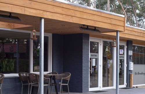 Brunssum Maison | Agréable appartement dans une maison de vacances pour 4 personnes avec WIFI, TV et parking