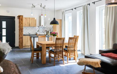 Niederhelden Appartement | Beautiful Apartment In Attendorn