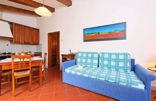 San Leolino Villa | Bel appartement dans une maison de vacances avec climatisation, piscine, WIFI, TV, terrasse