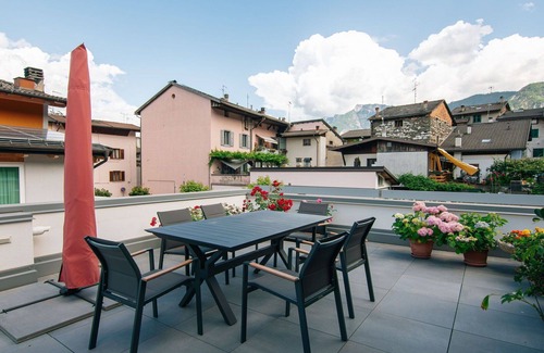 Caldonazzo Appartement | Joli appartement pour 4 personnes avec WIFI, TV, patio et animaux admis