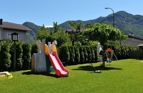 Caldonazzo Appartement | Agréable appartement pour 6 personnes avec WIFI, TV, animaux admis et parking