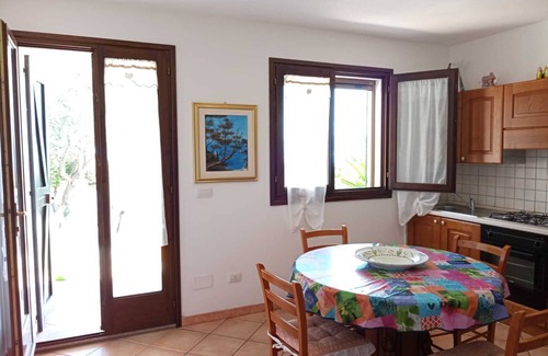 Porto Pino Appartement | BEAUTIFUL APARTMENT(s) IN VILLA WITH SEA VIEW