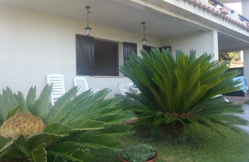 Porto Pino Appartement | BEAUTIFUL APARTMENT(s) IN VILLA WITH SEA VIEW
