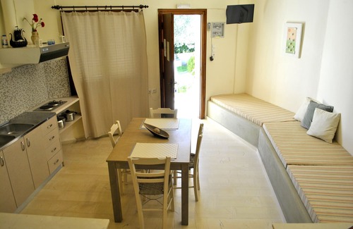 Kastri Appartement | Β bel appartement près de la mer "Elia"