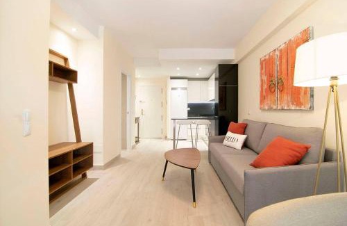 El Viso Appartement | Beautiful Apartment next to Santiago Bernabeu by Batuecas