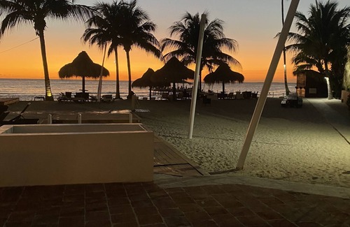 Dominicus Appartement | Beautiful apartment with private beach