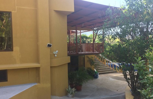 Atenas Appartement | Bel appartement avec vue sur la montagne et proche de la nature