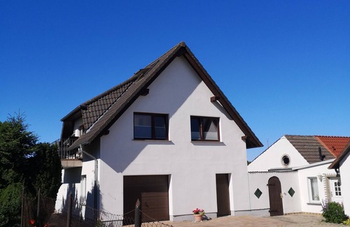 Lauterbach Appartement | Beautiful apartment with 2 bedrooms, balcony and garden near the harbor