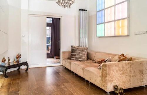 Scheldebuurt Lit Et Petit-Déjeuner | BEAUTIFUL APARTMENT WiTH ASIAN STYLE BEDROOM NEAR RAI & CENTER