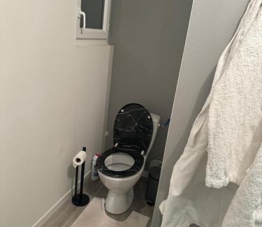 Pin - Vert Galant Appartement | Beautiful appartement near 24h du Mans !