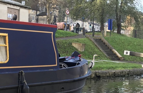Dursley Location De Bateaux | Beautiful Barge with No Regrets
